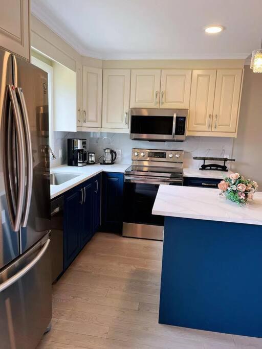 Brand New Luxury 2-Bedroom Townhouse. Duncan Eksteriør billede
